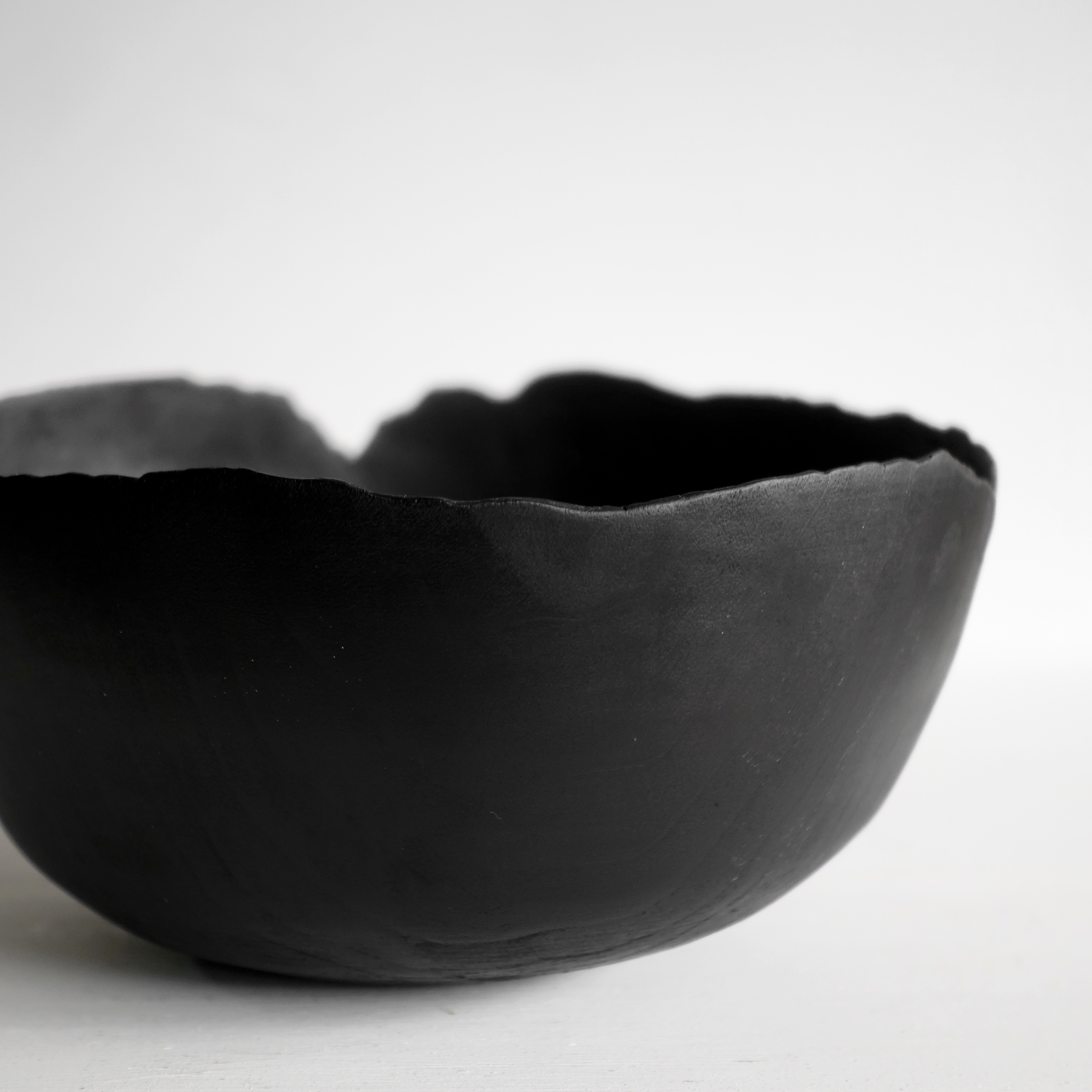 Thin black bowl 5